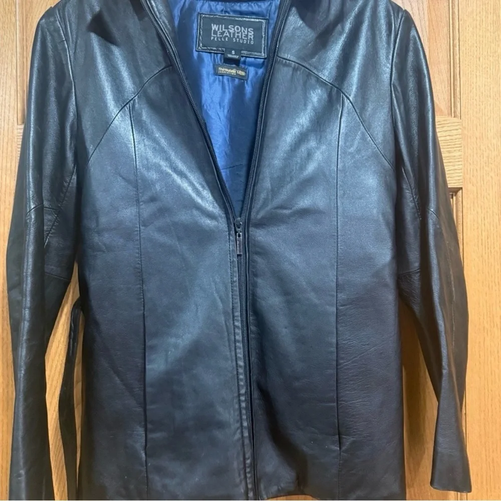 Wilsons Leather Men’s Black Genuine Leather Zip Jacket